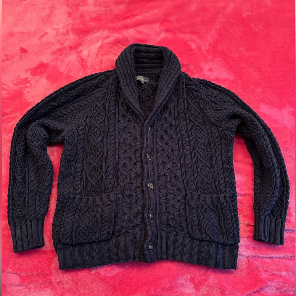 Men's LL Bean Navy 100% Cotton Cable Knit Sweater